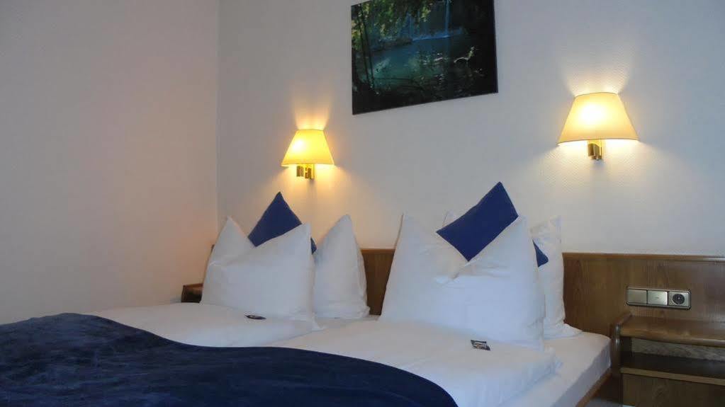Paulin Hotel ترير المظهر الخارجي الصورة